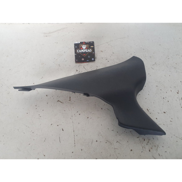 Acabamento Coluna Traseira Esquerda Nissan Versa 2020