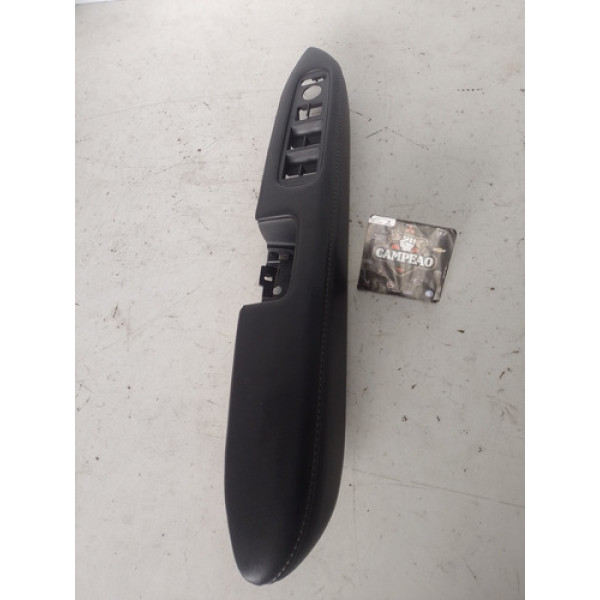 Moldura Acabamento Puxador Dianteiro Esquerdo Honda Hrv 2017