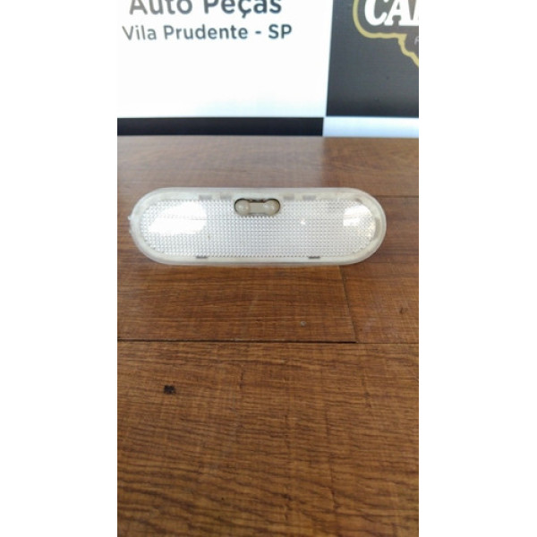 Luz De Cortesia Renault Sandero 2017 