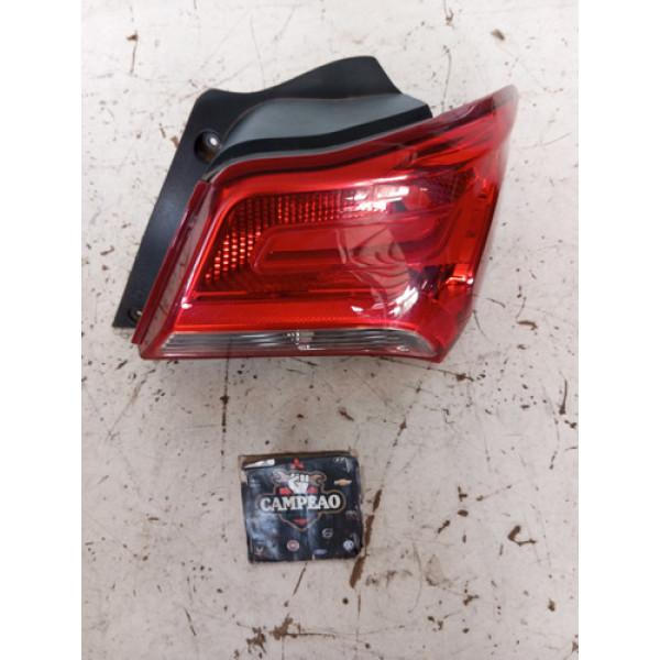 Lanterna Direita Chevrolet Onix 2018