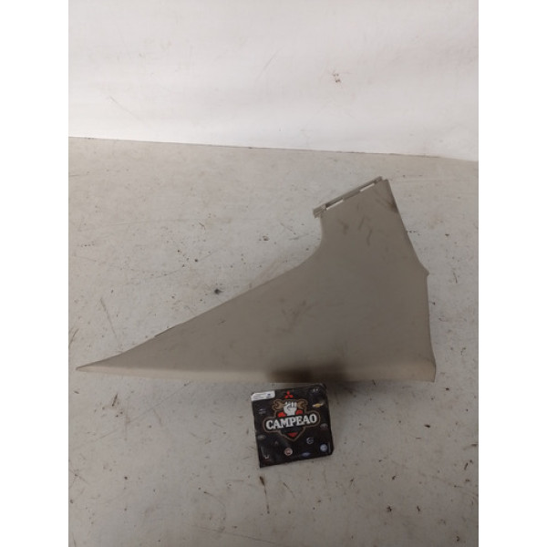 Moldura Coluna Traseira Direita Nissan Sentra 2008