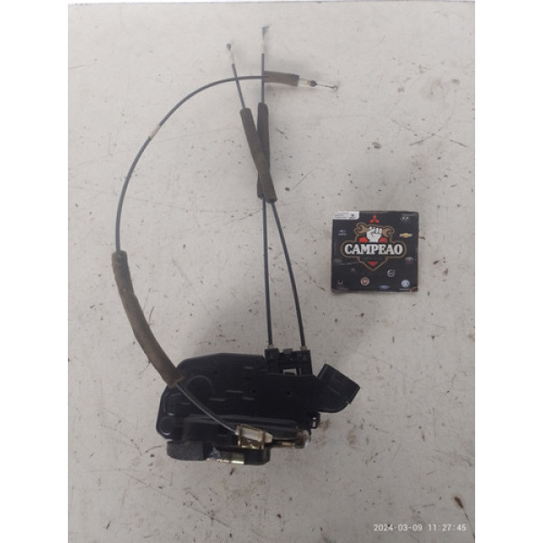 Fechadura Porta Dianteira Direita Nissan Sentra 2008