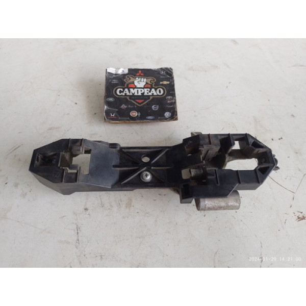 Suporte Maçaneta Externa Traseira Direita Livina 2012