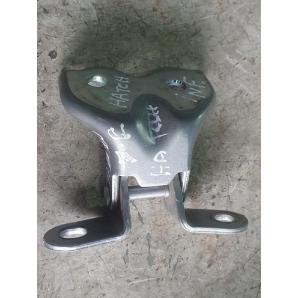 Dobradiça Inferior Porta Dianteira Esquerda Hb20 2022 Hatch