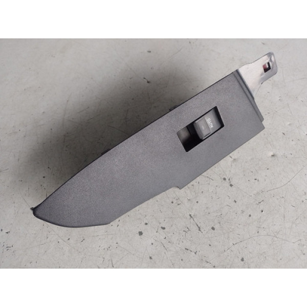 Botão Vidro Dianteiro Direito   Moldura Toyota Corola 2017