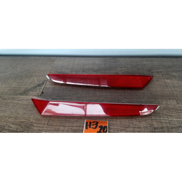 Refletor Olho De Gato Hb20 Hatch 2016 O Par 