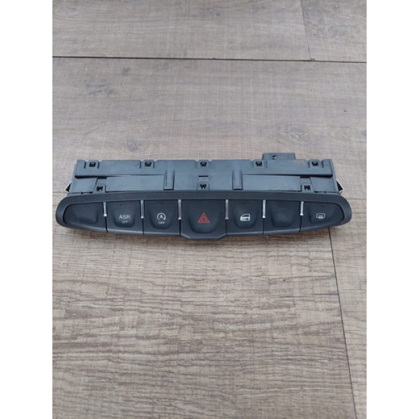 Comando Botão Pisca Alerta Fiat Argo Drive 2018