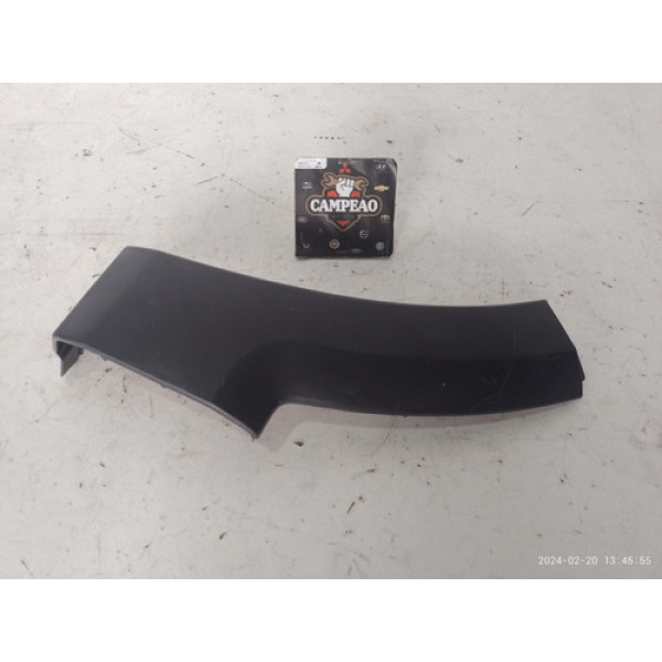 Moldura Parachoque Dianteiro Direito Renault Sandero 2011