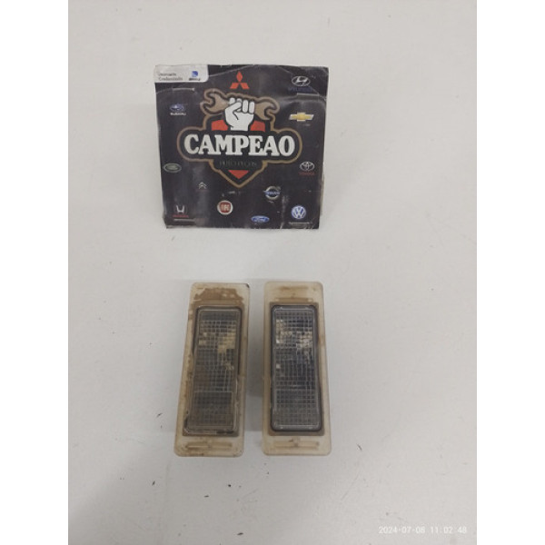 Par Luz Placa Chevrolet Tracker 2014