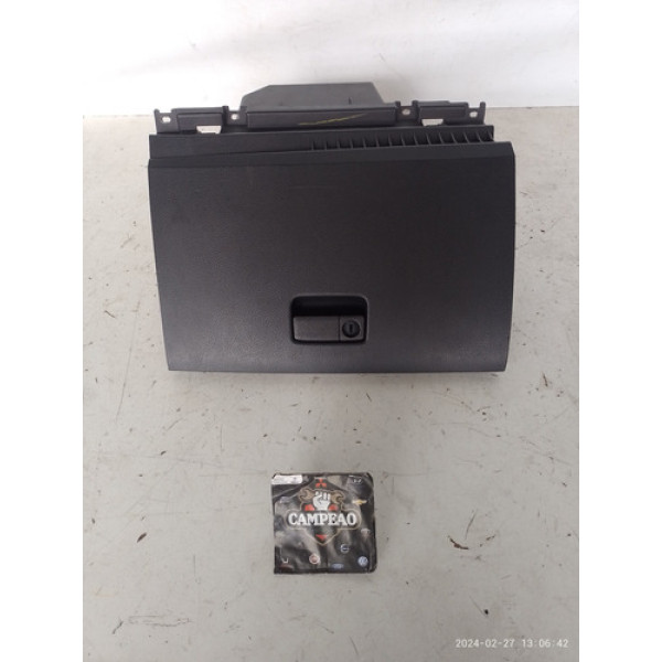 Porta Luvas Nissan Tiida 2010