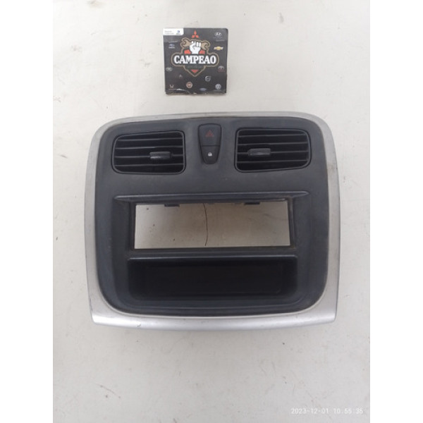 Moldura Central Painel Renault Sandero 2015