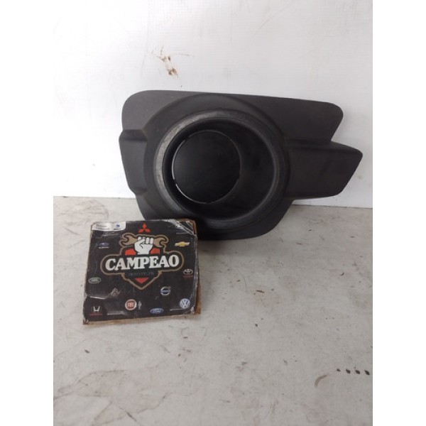 Moldura Farol Milha Direito Renault Kwid 2019