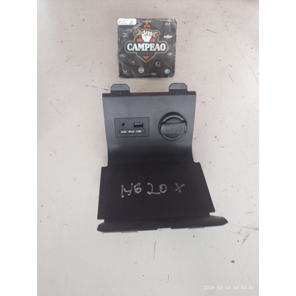 Entrada Usb Acendedor Hyundai Hb20 2016