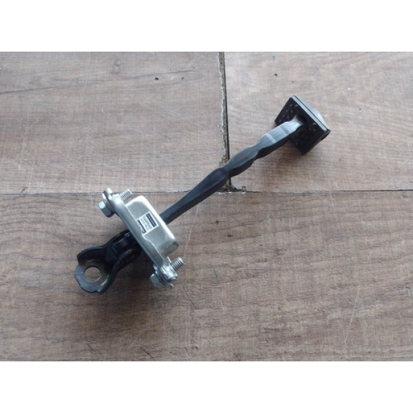 Limitador Porta Traseira Esquerda Ford New Fiesta 1.5 2016