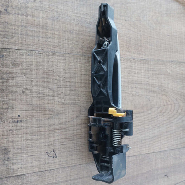 Macaneta Externa Dianteira Direita Hyundai Hb20 2015