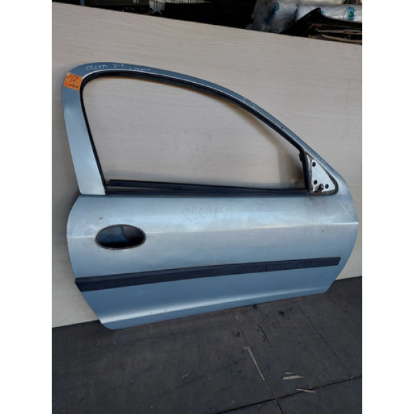 Porta Lado Direito Gm Celta 2p 2012 Com Detalhe