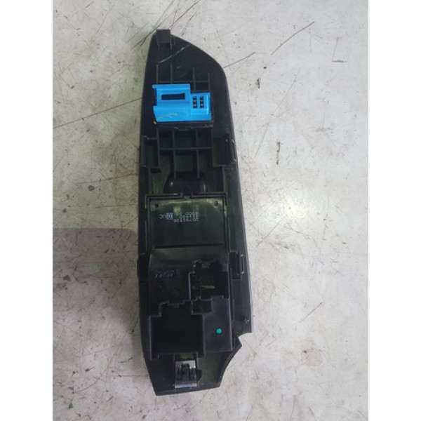 Comando Vidro Traseiro Direito Chevrolet Tracker 2015 