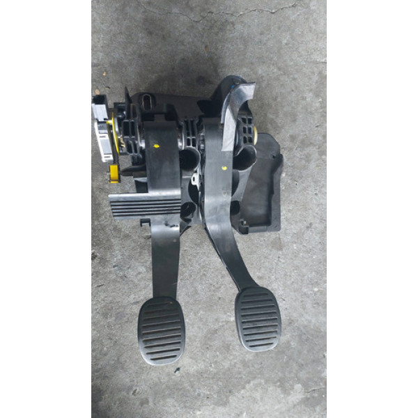 Pedaleira Cronos 2020 1.3