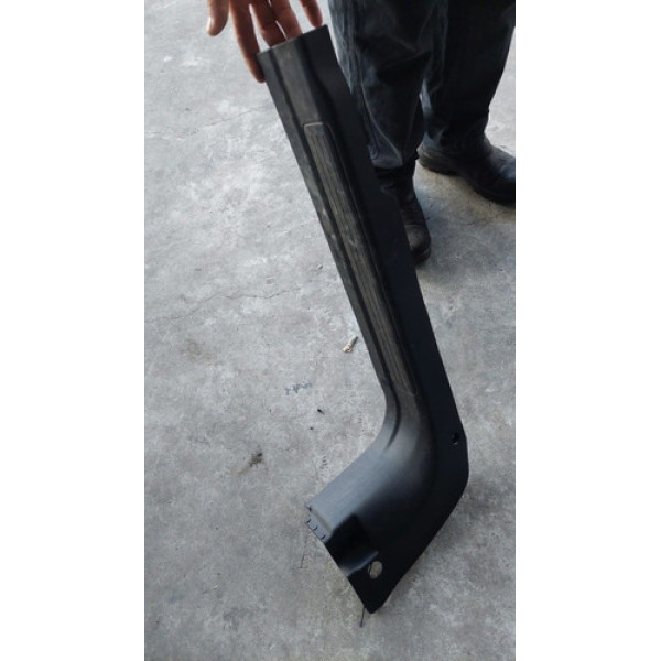 Moldura Interna Assoalho Bravo