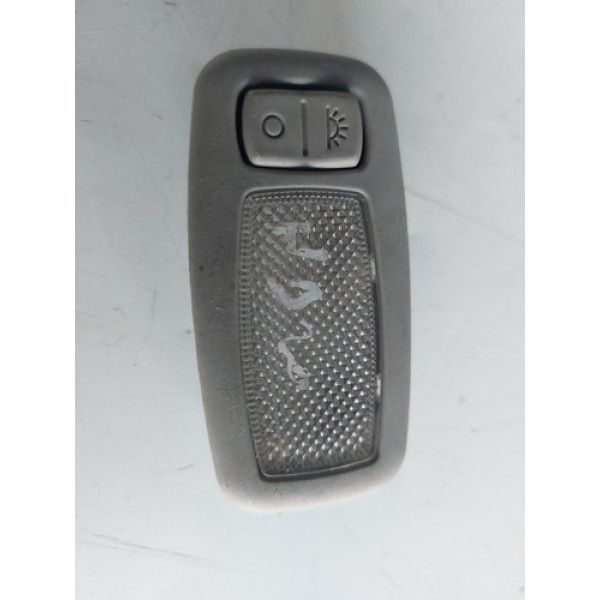 Luz Cortesia Lateral Hyundai Hb20 2016 